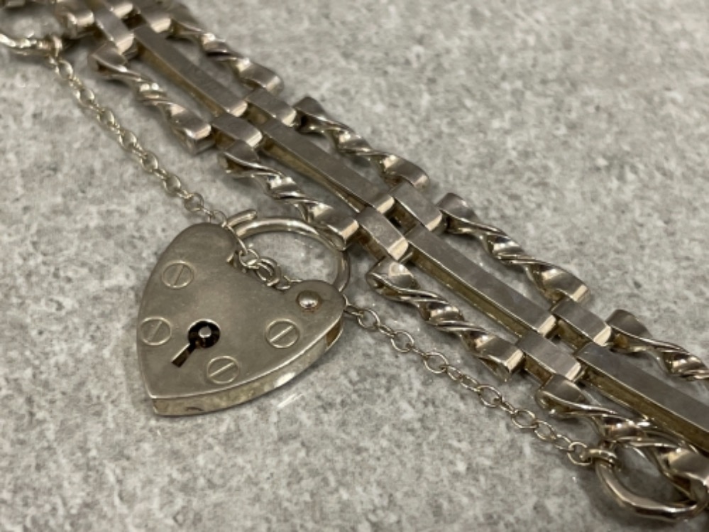 Ladies Silver 3 bar gate bracelet with heart catch and safety chain - Image 2 of 2