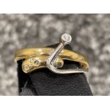 Ladies 9ct yellow and white gold cz ring. Size O