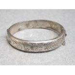 Solid silver bangle half etched with safety chain, hallmarked for Joseph Smith & Sons Birmingham