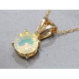10K gold opal style pendant on chain, 1.5g gross