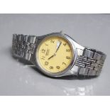 A gents Seiko quartz stainless steel wristwatch no 463132
