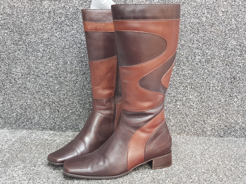 Pair of Ladies leather Pierre Cardin boots, genuine, size 4