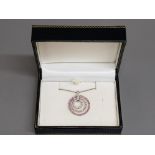 Pink & white CZ set silver pendant & chain, 5.6g gross