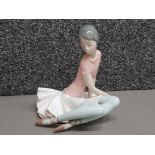 Lladro 1357 Shelly seated ballerina figurine, excellent condition