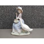 Large Lladro figure 5034 goose trying to eat, excellent condition