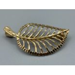 9ct gold leaf Brooch 3G