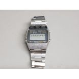 A gents stainless steel Seiko digital wristwatch no 943823, in Seiko box.