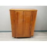 Stylish mahogany bar/drinks cabinet with swivel side doors & internal ice bucket, 91x48cm, 122cm