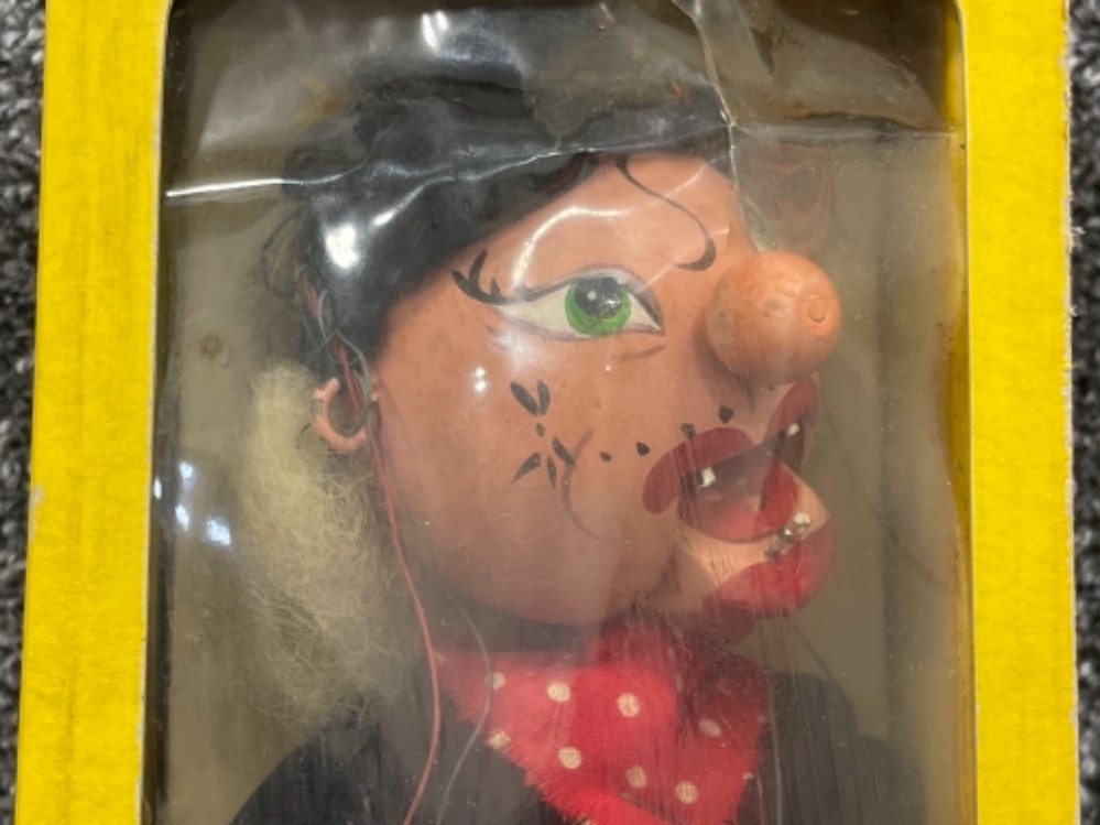 Vintage Pelham puppets Marionette witch in original box - Image 3 of 3