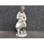 Large Lladro figure 4844 The pharmacist, height 32cm