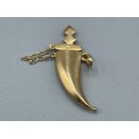14ct Gold Dagger pendant with ornate sheath (5.6g)
