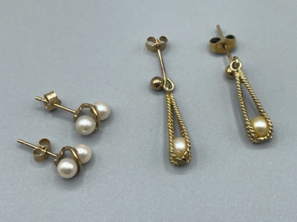 2 x pair of 9ct gold Pearl earrings