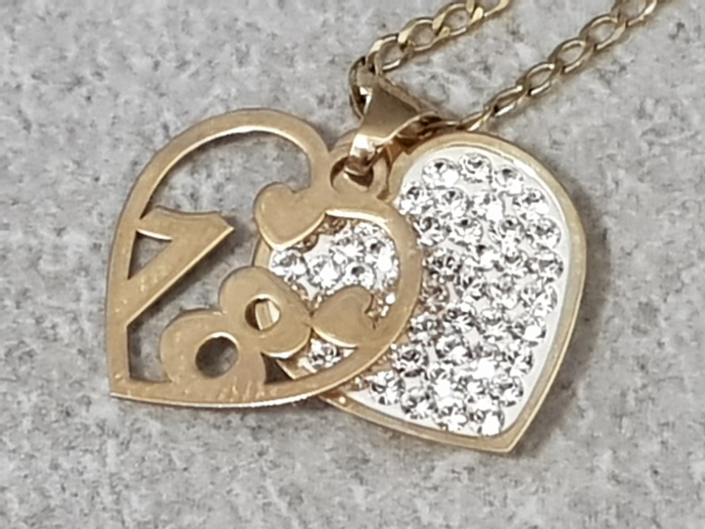 9ct gold & crystal 18th heart shaped pendant & 9ct gold necklet, 2.4g - Bild 2 aus 3