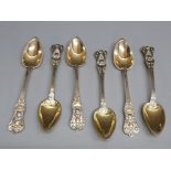Set of six antique silver gilt French Rococo fruit spoons circa 1838 99g, good condition.