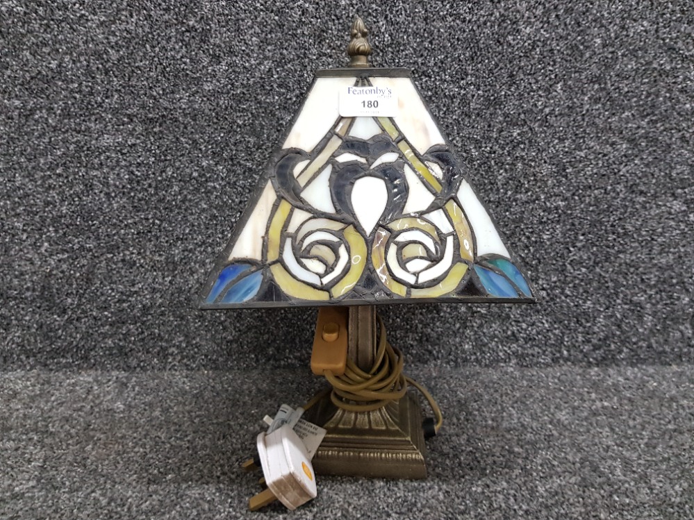 A small Tiffany style table lamp 34cm high.