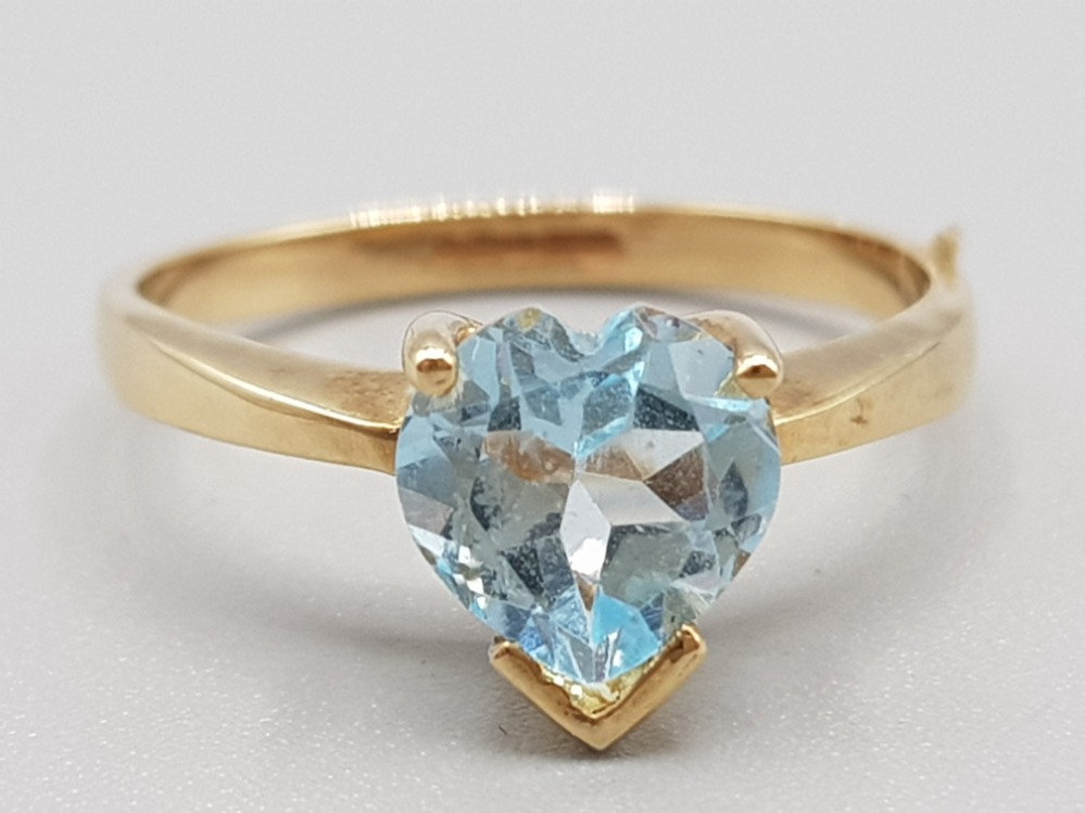 Ladies 9ct yellow gold heart shaped blue stone ring 2.2g gross size L