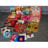 Box of miscellaneous Lp & 45s records including Jim Reeves etc