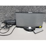 Bose sound dock series II with power cable and remote