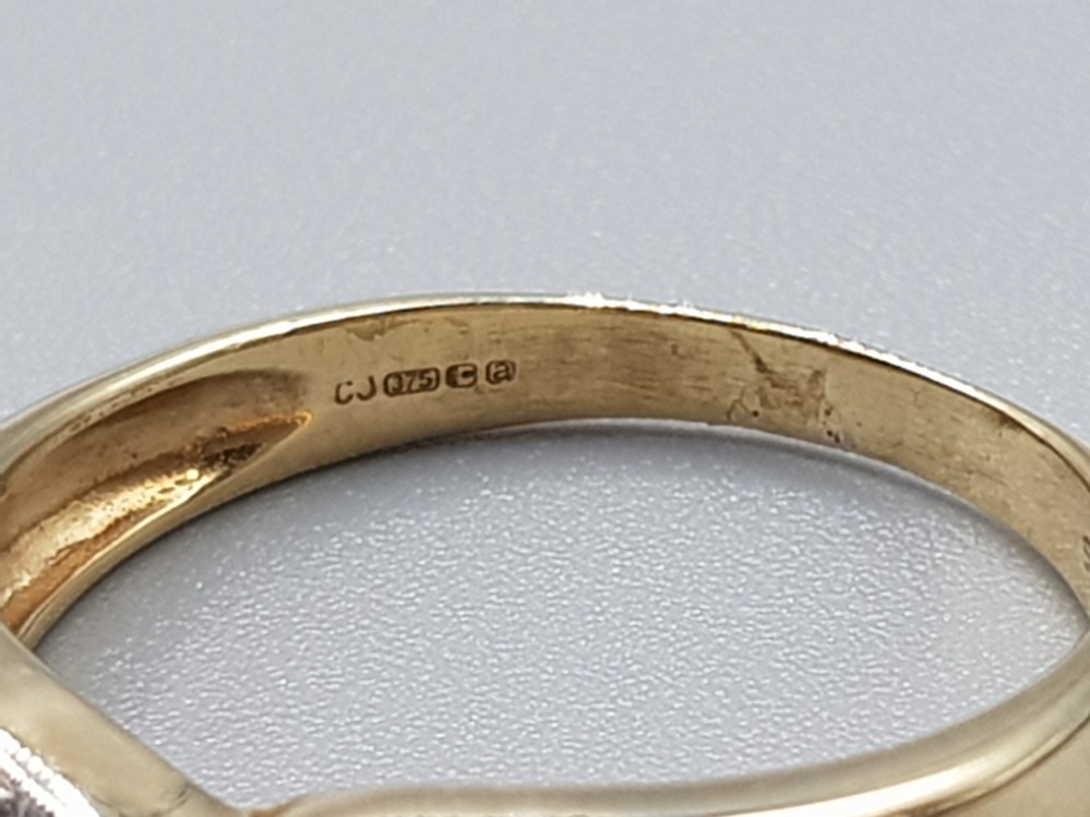 Ladies 9ct yellow gold crossover diamond band size O 1/2 2.2g gross - Image 3 of 3