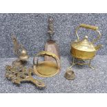Brassware to include a kettle on stand, trivet, gong etc