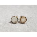 9ct yellow and white stone stud earrings 0.8g gross