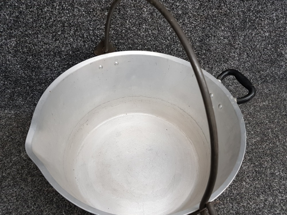 Vintage metal jam pan, diameter 36cm - Image 2 of 2