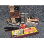 Box lot containing miscellaneous vintage razors including Burman & Rolls Razor etc
