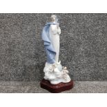 Large Lladro figure 6145 Heavenly prayer, with wooden plinth, figure height 42.5cm