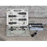 Portable refractormeter together with case of chisels and sharping stone