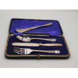 Silver handled shoe horn and christening set with silver handled knife