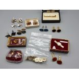 Collection of Gentleman's accessories mainly cufflinks also includes tie pin etc