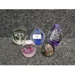 5 art glass paperweights to include caithness moonbeam 210773