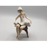Lladro figure 5499 pretty ballerina