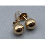 9ct gold stub earrings 0.3G