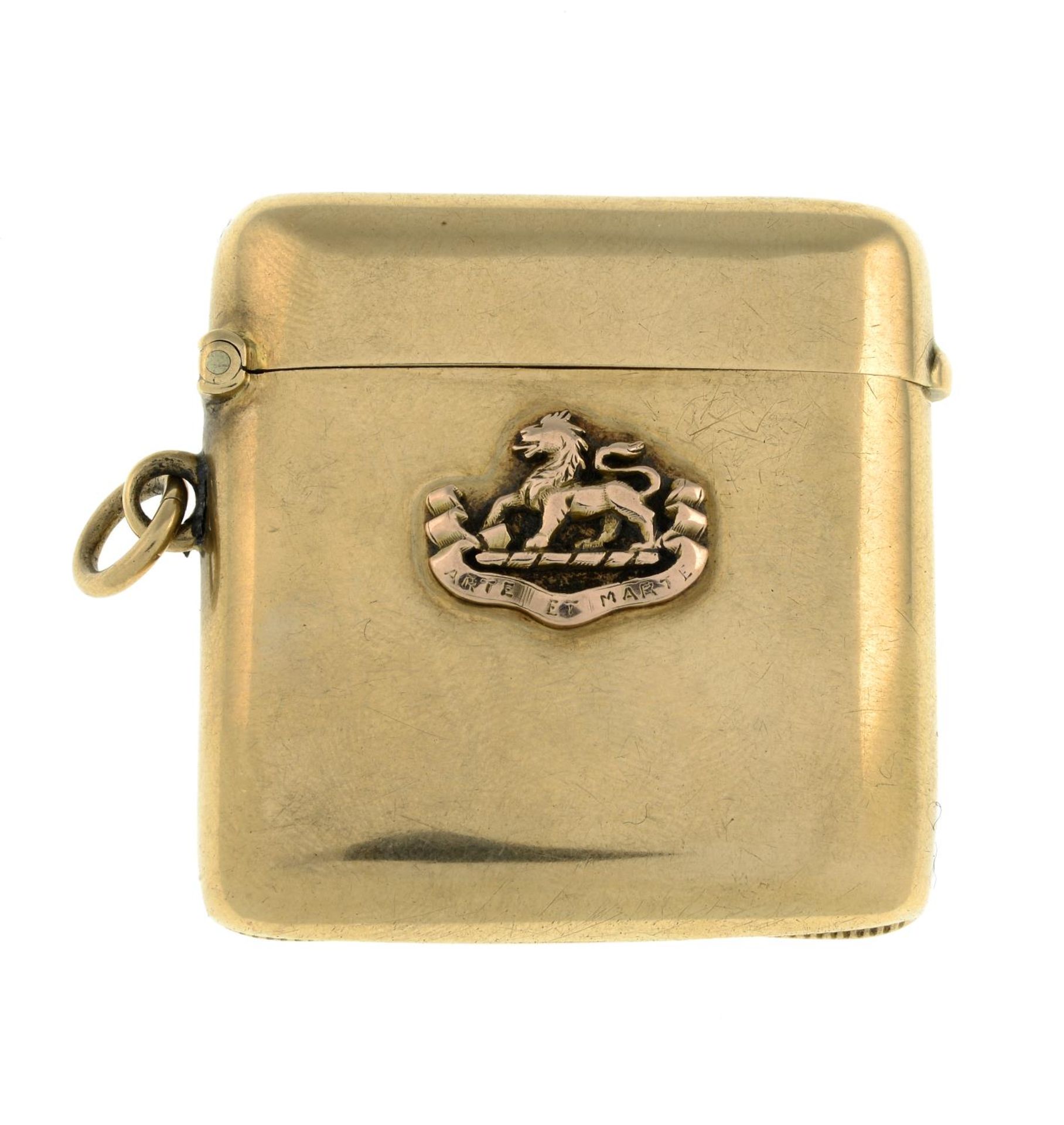 An Edwardian 9ct gold vesta case.Hallmarks for Chester, 1906.