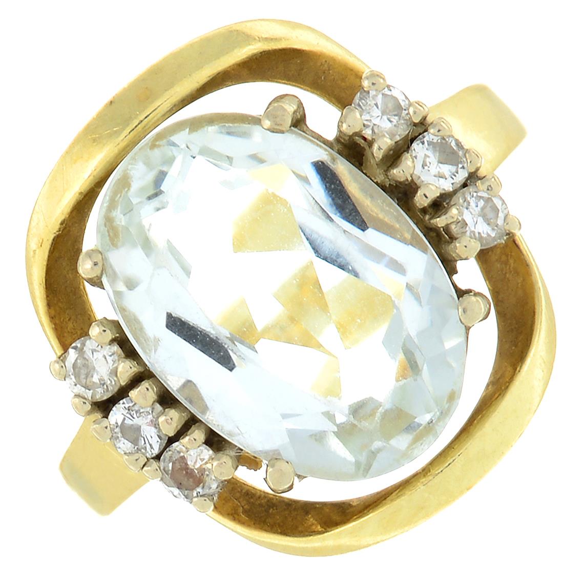 An aquamarine and brilliant-cut diamond ring.Total diamond weight 0.18ct,