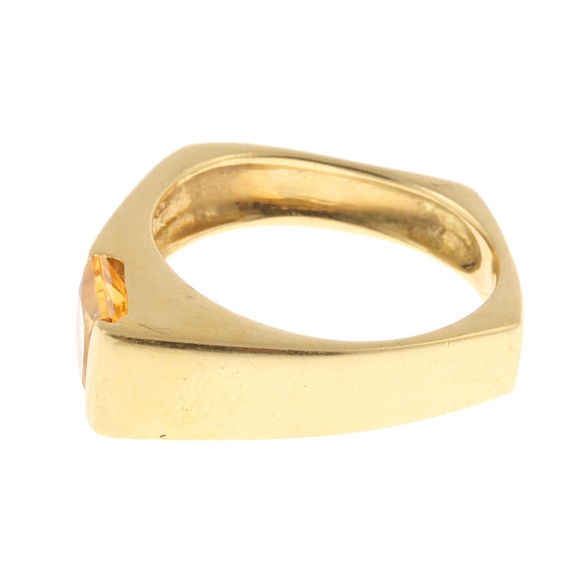 A citrine single-stone ring.Ring size M. - Image 3 of 3