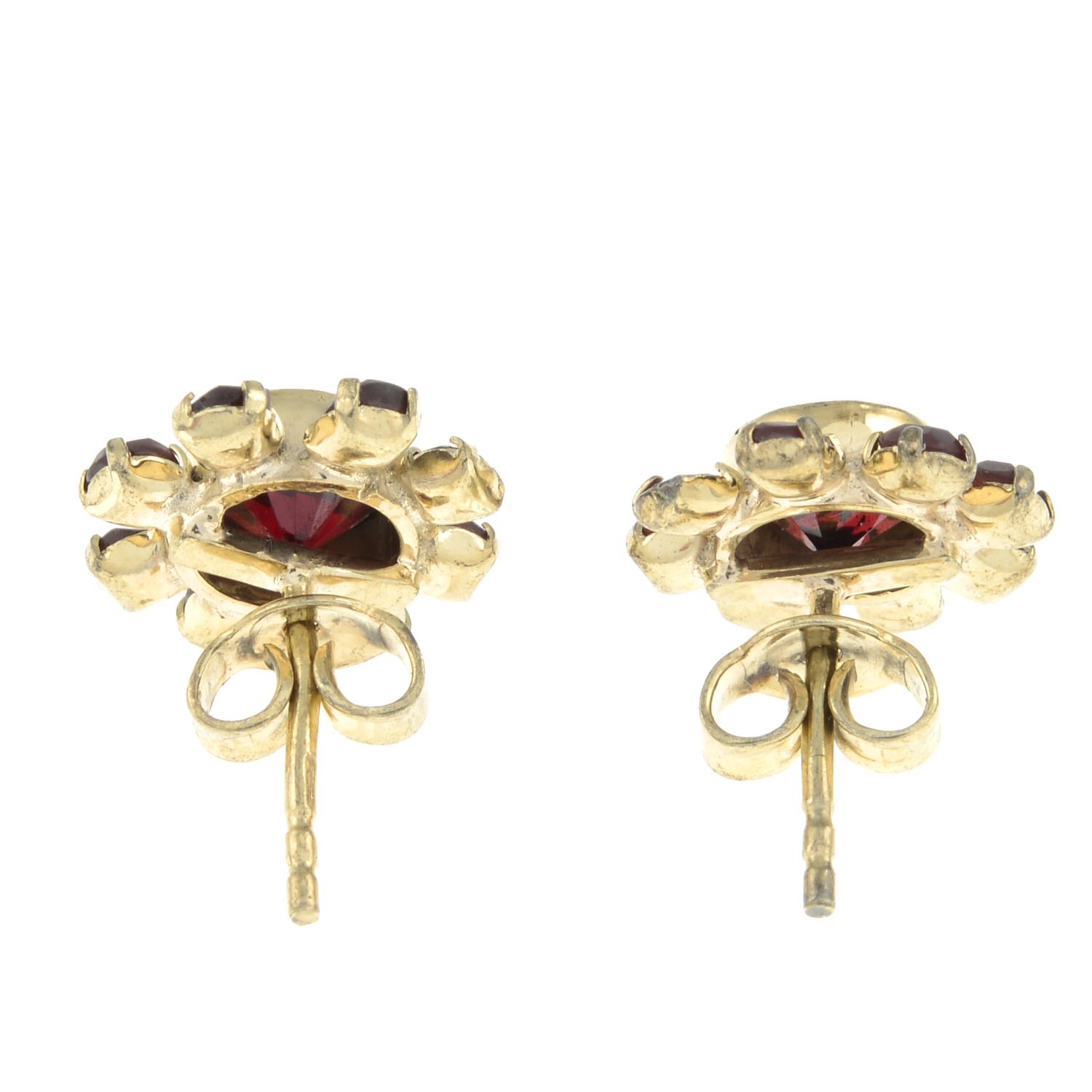 A pair of garnet cluster earrings.Length 1.1cms. - Image 2 of 2