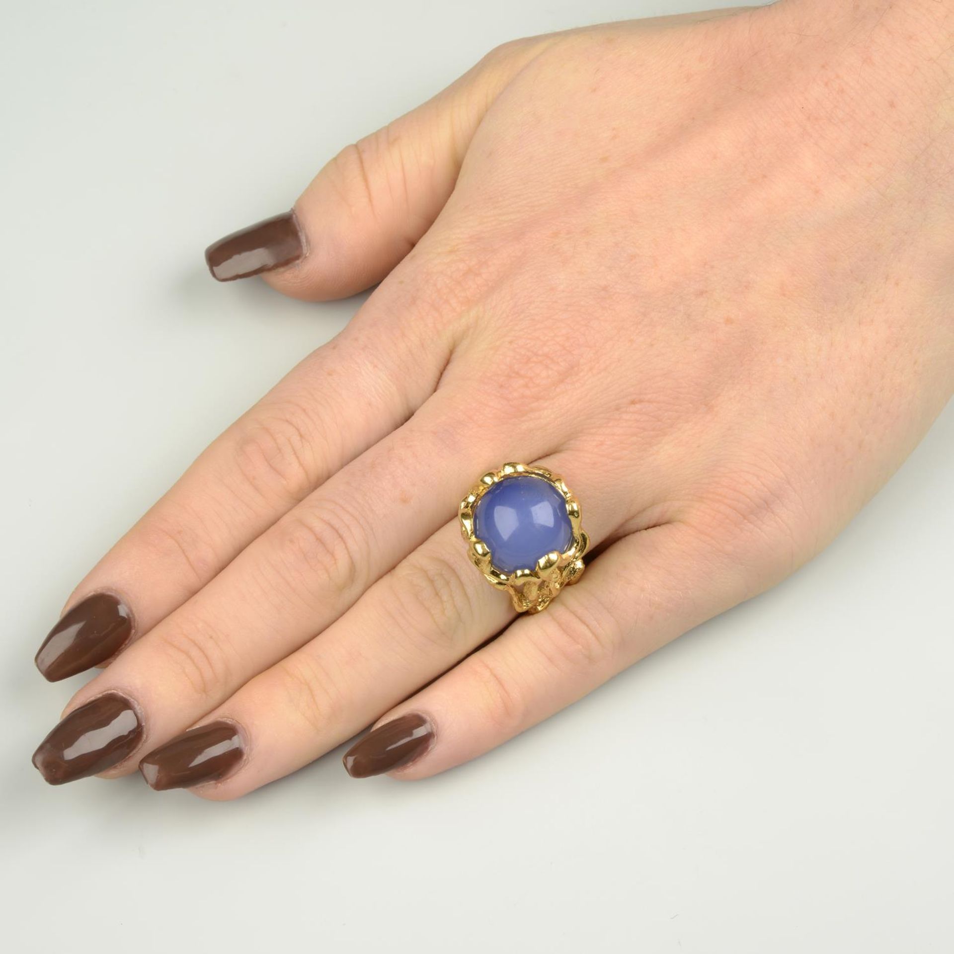 A 1970s 18ct gold textured openwork panel ring with five interchangeable agate spheres, - Image 5 of 10