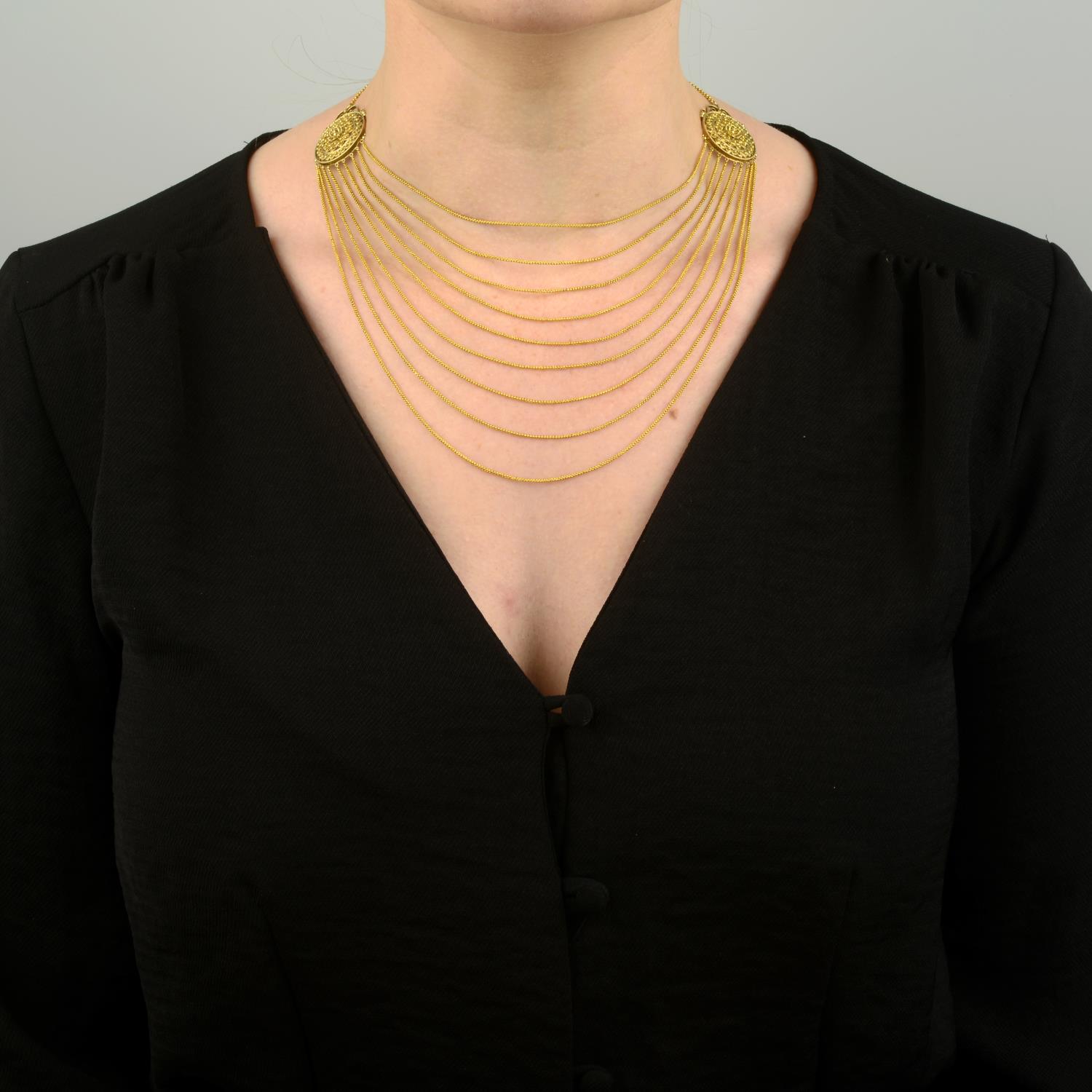 An early 19th century gold multi-strand filigree necklace. - Bild 4 aus 7