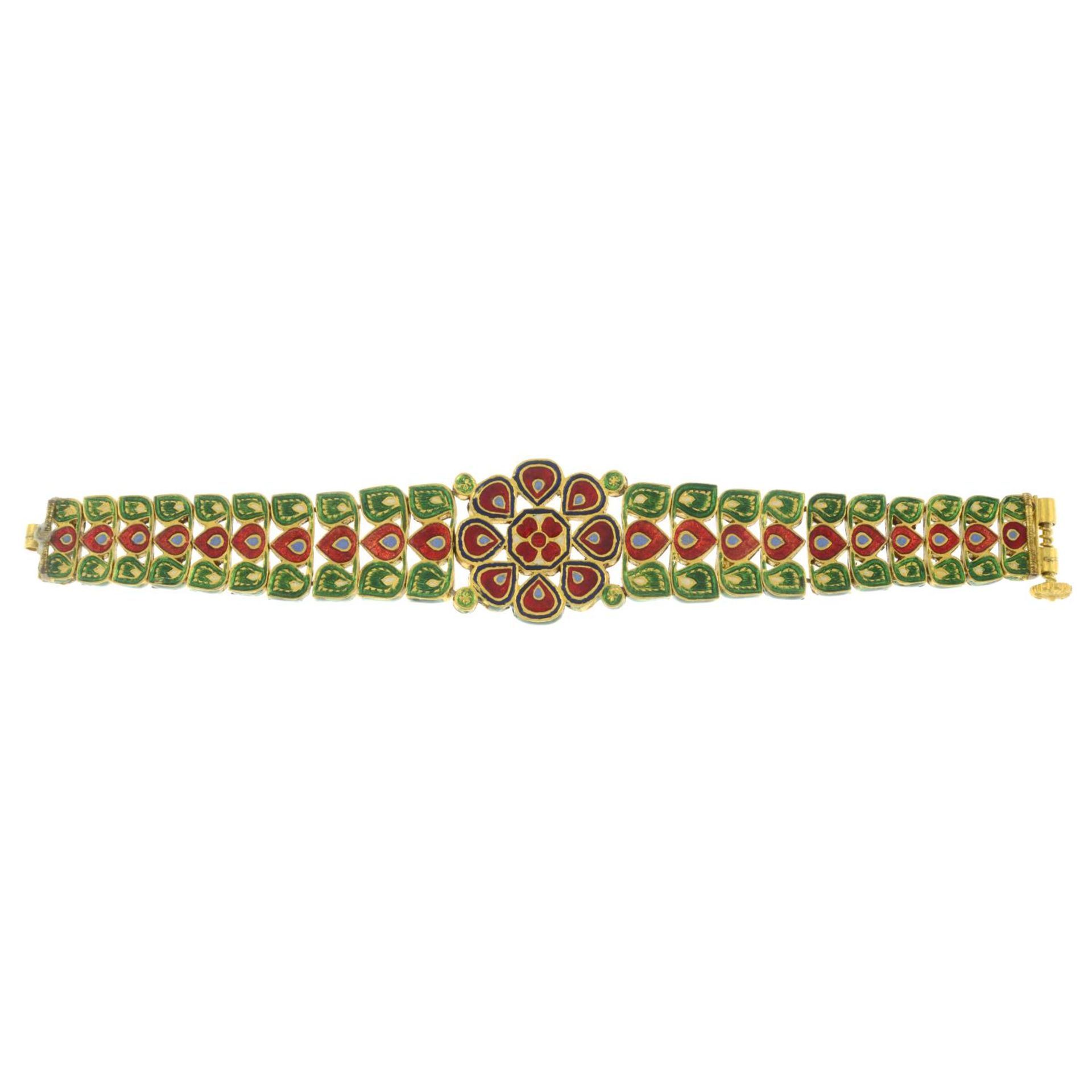A Kundan emerald and polki diamond enamel bracelet.Length 16.8cms. - Bild 5 aus 7