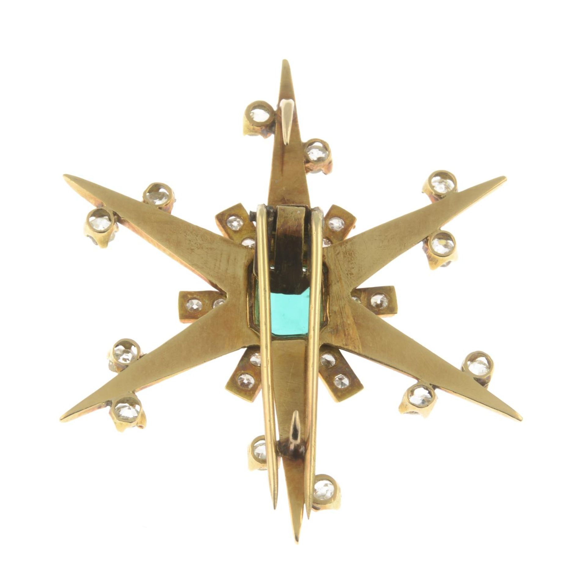 A Colombian emerald and diamond star clip brooch. - Bild 6 aus 8