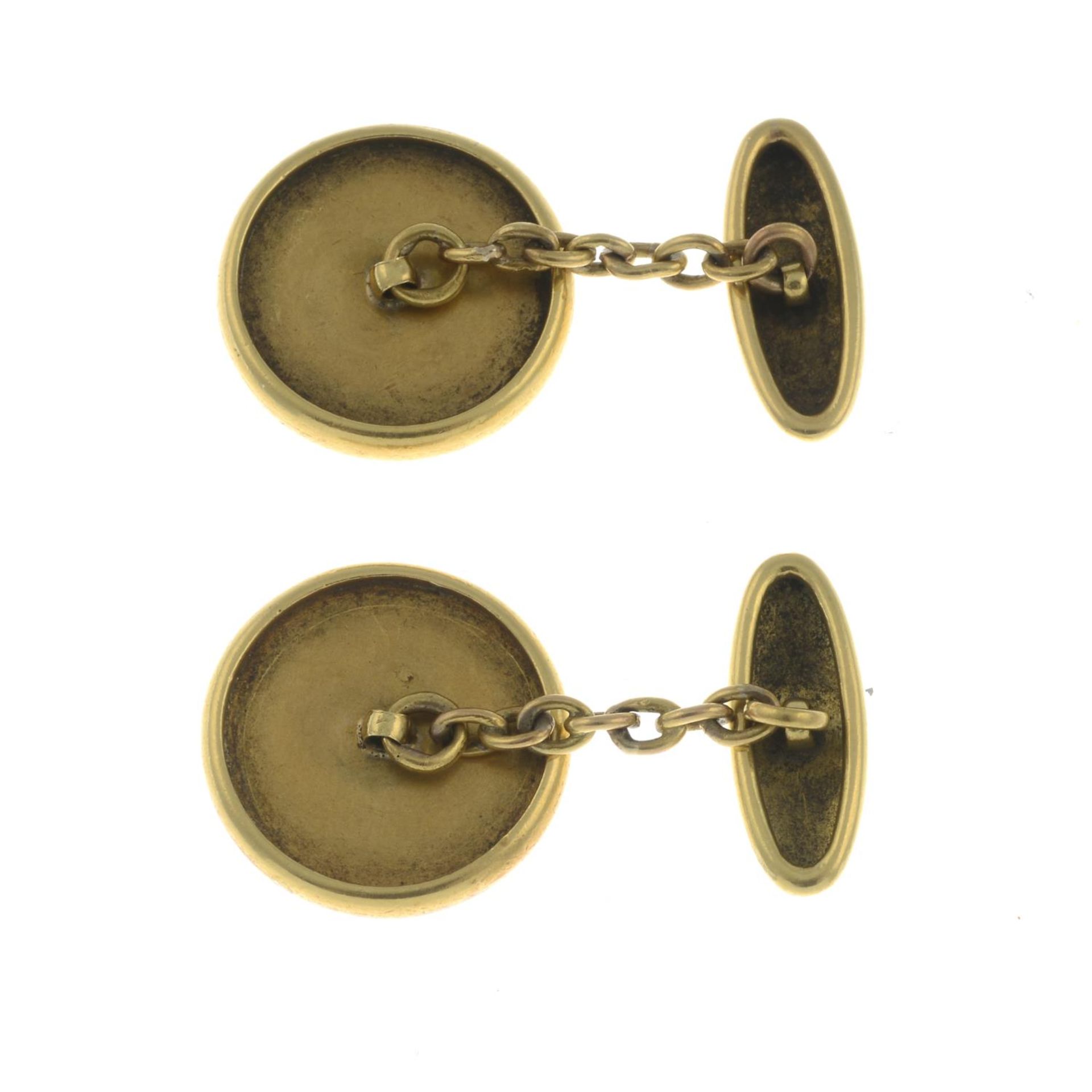 A pair of early 20th century gold enamel cufflinks, depicting a coat of arms. - Image 2 of 3