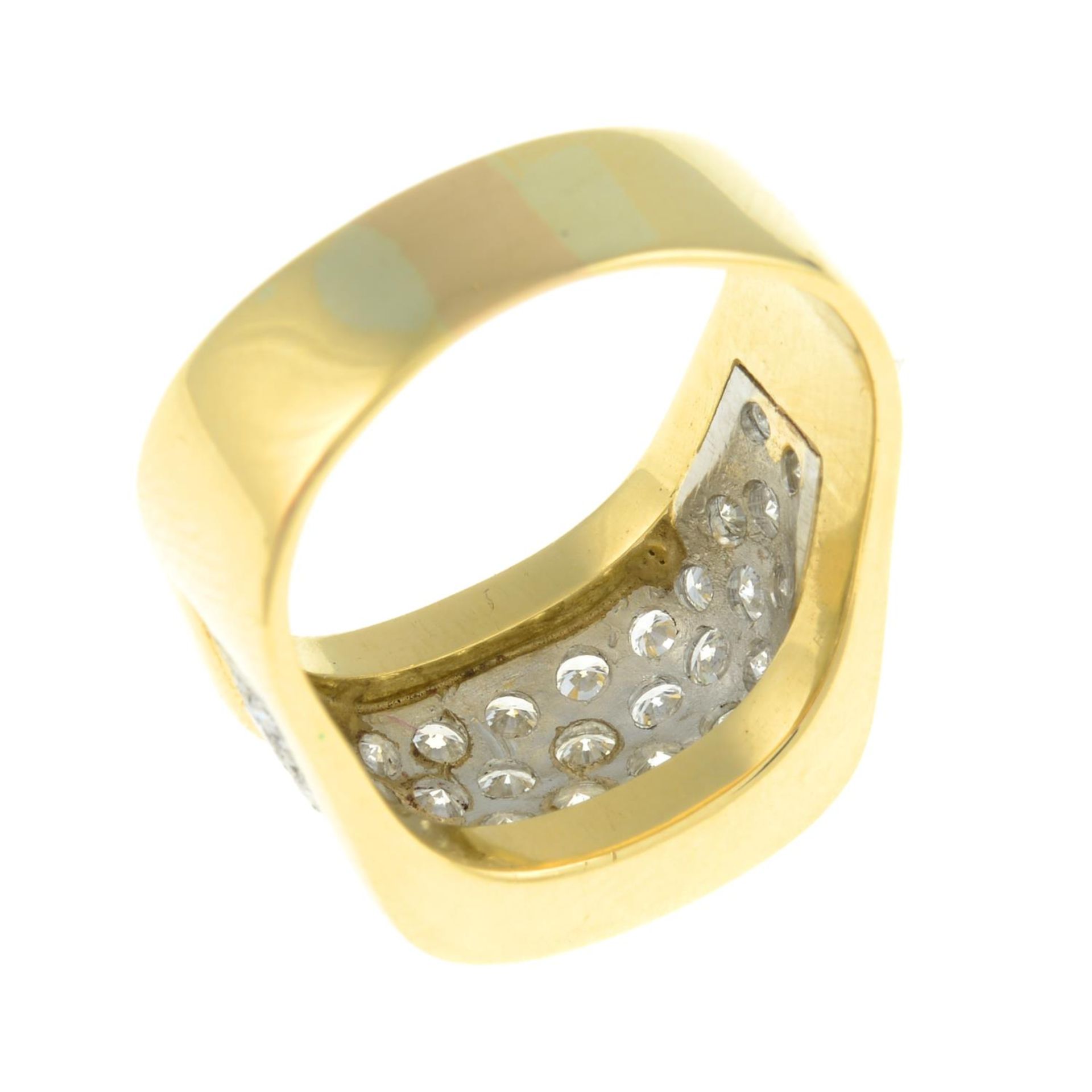 A pavé-set diamond dress ring. - Bild 8 aus 8