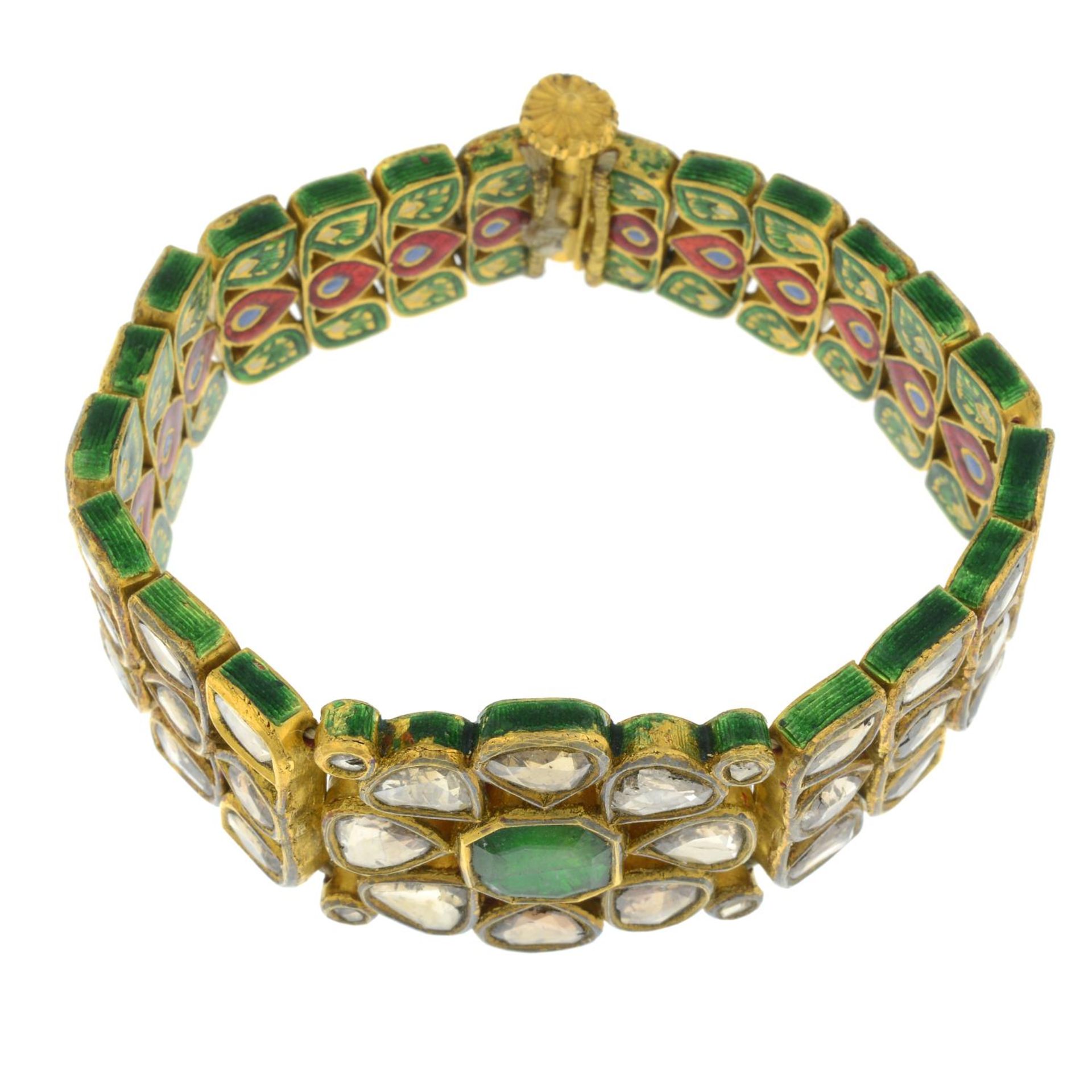 A Kundan emerald and polki diamond enamel bracelet.Length 16.8cms. - Bild 6 aus 7