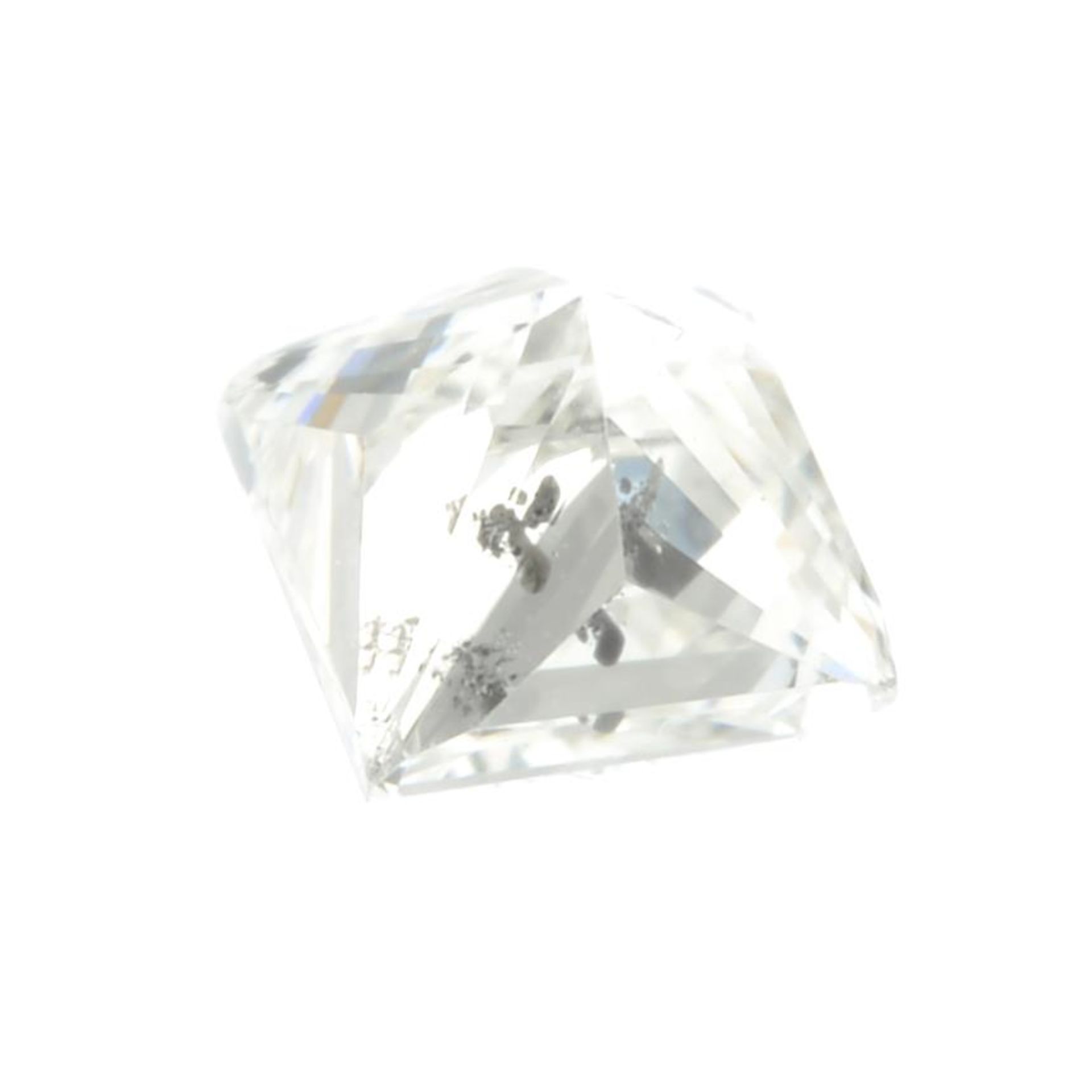 A square-shape diamond. - Image 2 of 2