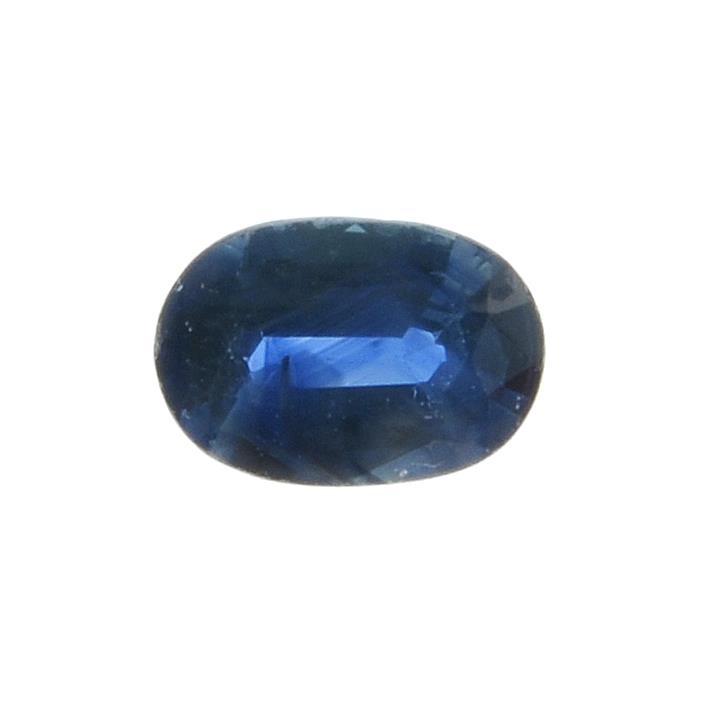 An oval shape blue sapphire weighing 1.21ct measuring 7.95 by 5.5 by 3.12mm.