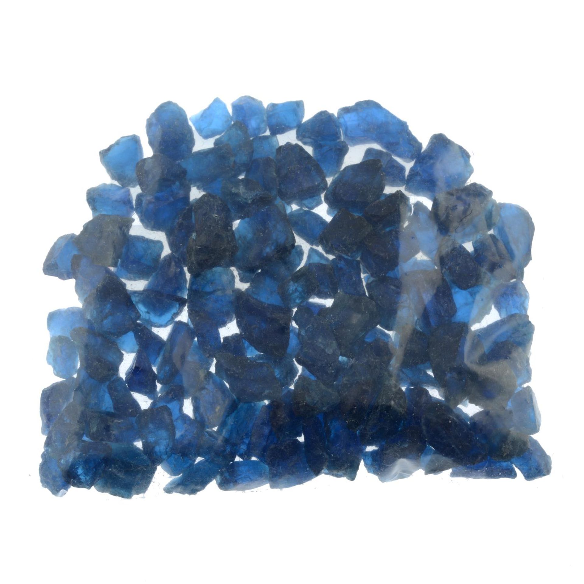 Selection of rough apatite. - Image 2 of 2
