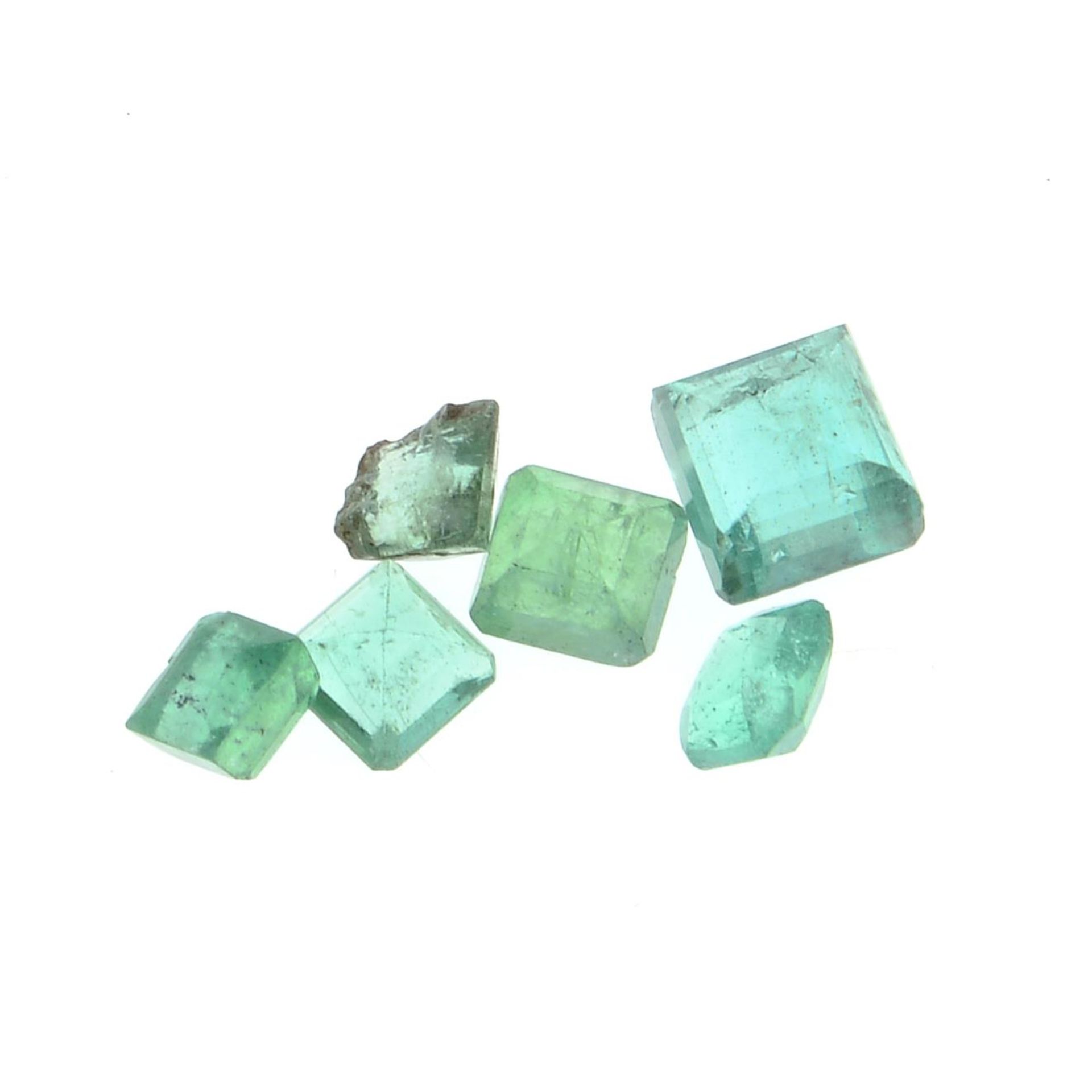 Seven vari-shape and vari-size emeralds. - Image 2 of 2