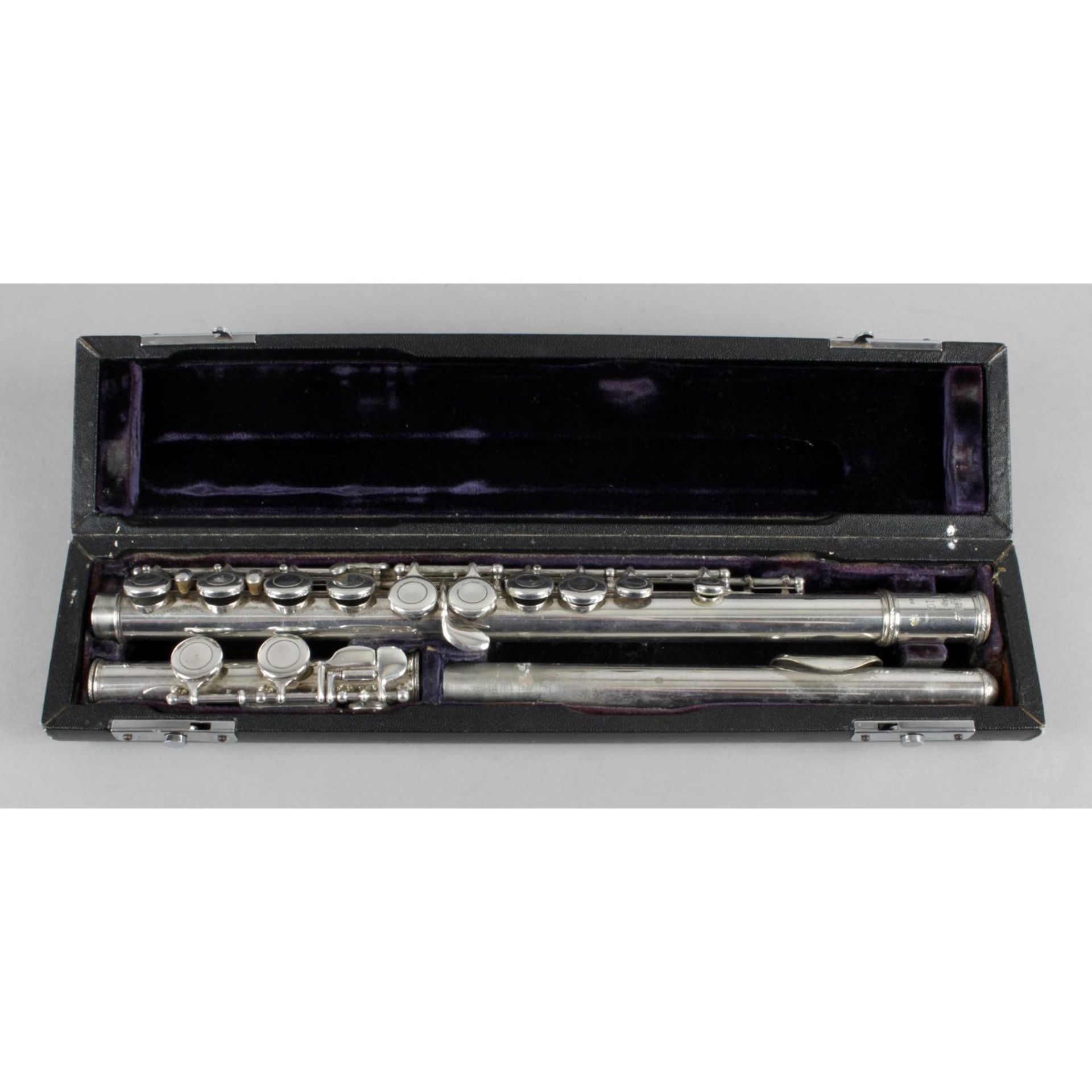 A Trevor. J. James of London TJ10 flute, in hinged and fitted case.